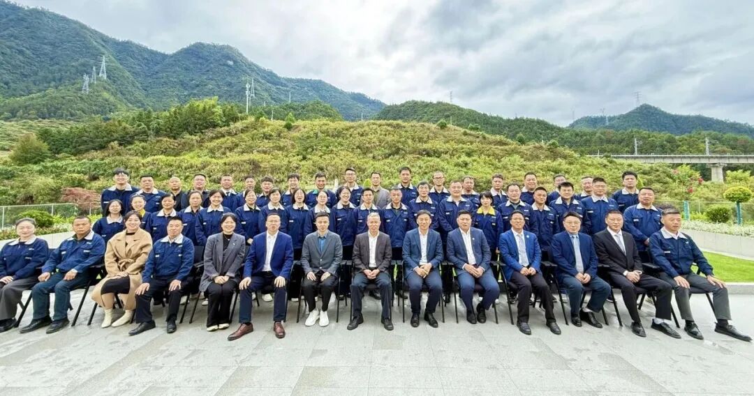 竹木家具行業(yè) | 雙槍科技攜手遠(yuǎn)大方略啟動(dòng)《精益生產(chǎn)管理》咨詢項(xiàng)目