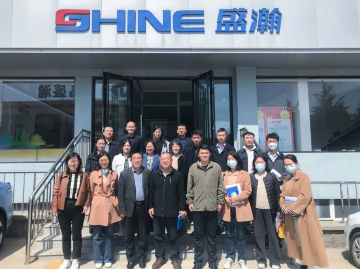 中國海洋大學化學化工學院包木太副院長蒞臨盛瀚，共謀合作機會！